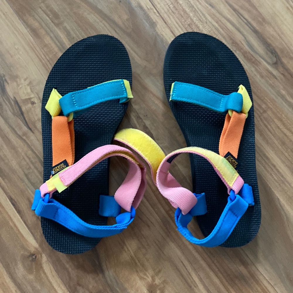 Rainbow Tevas